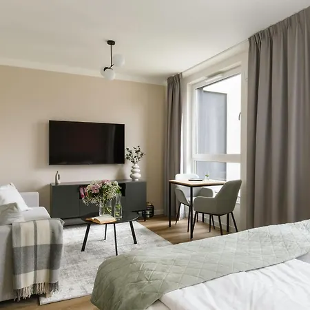 Zeitraum Raclawicka Aparthotel 4*