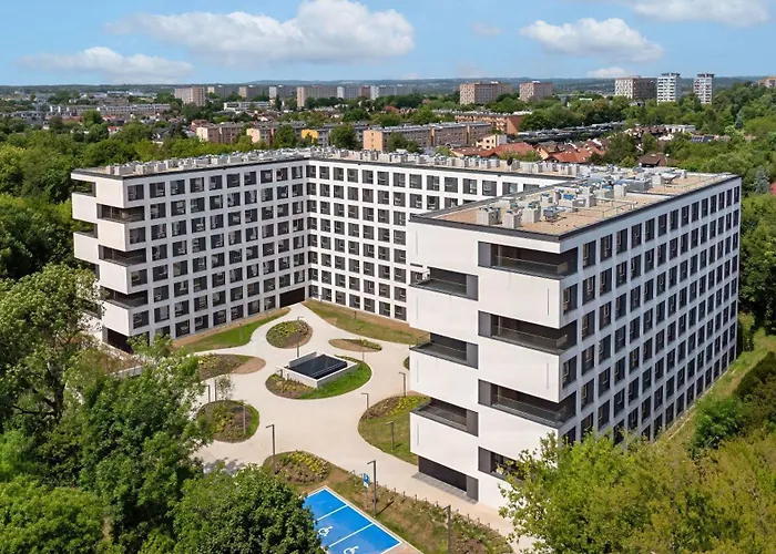 Zeitraum Raclawicka 4*